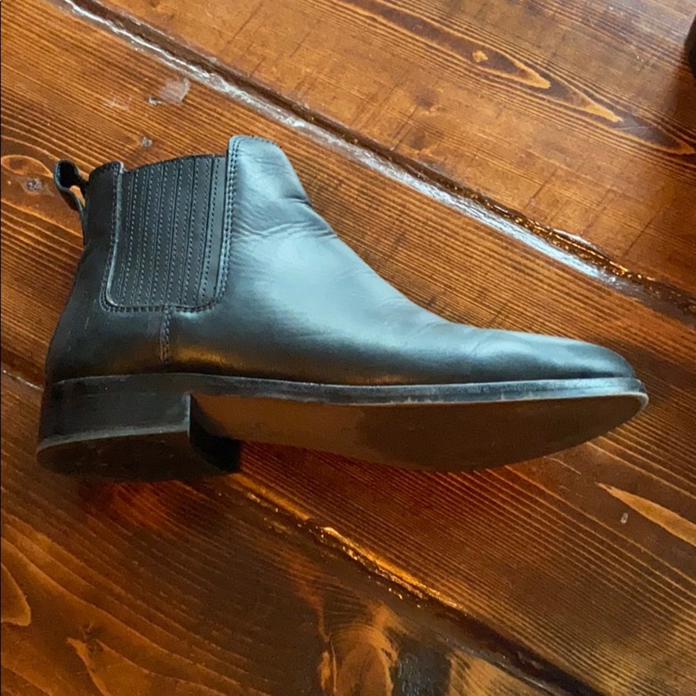 Madewell Chelsea boot